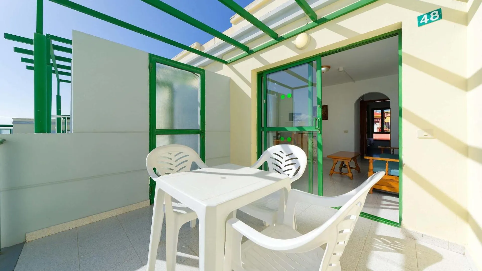 Apartahotel Salt-Apartments Green Ocean San Bartolomé